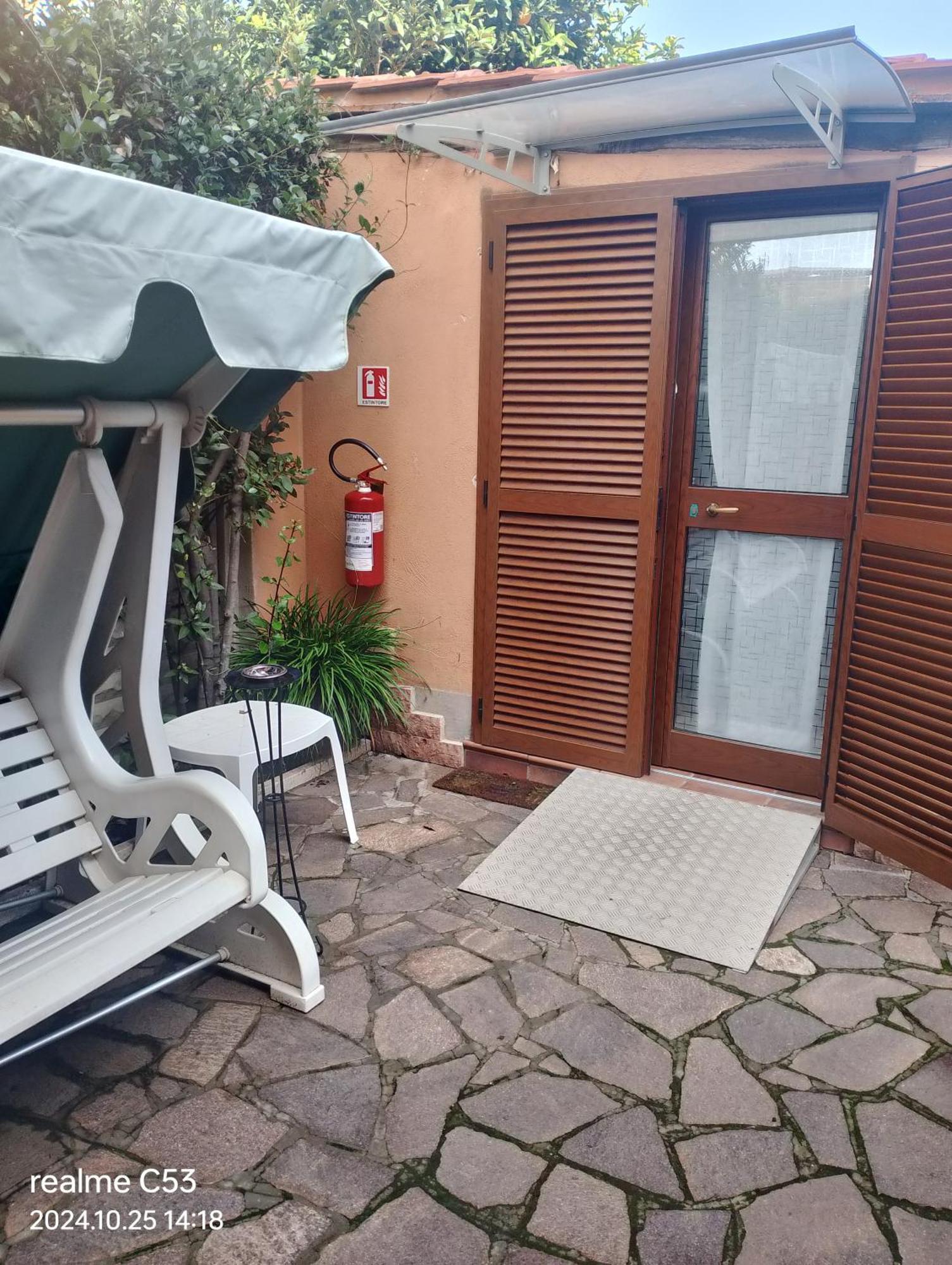 Suite Felix Fiumicino Exterior foto